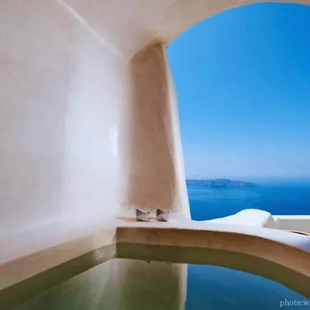Kapari Natural 5* Imerovigli (Santorini)