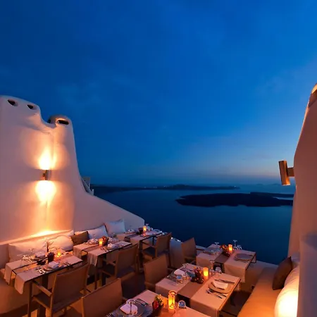 Kapari Natural 5* Imerovigli (Santorini)