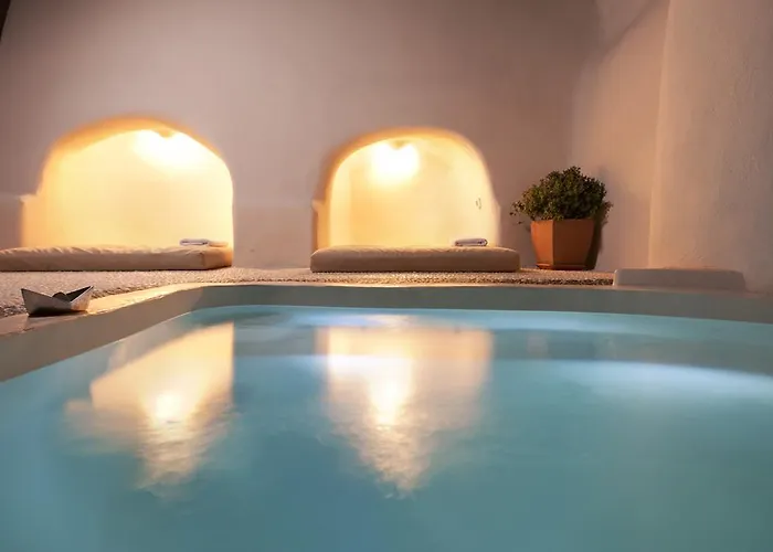 Kapari Natural Imerovigli (Santorini)